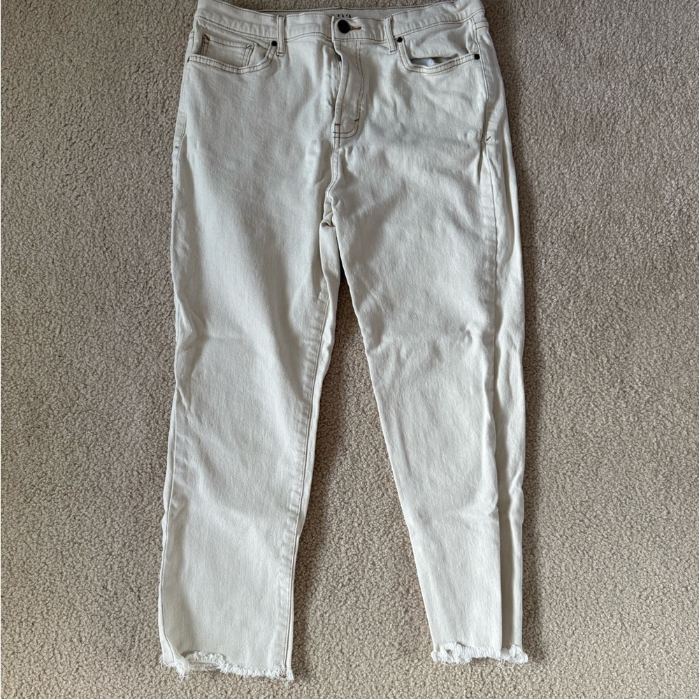 High Rise Straight Jean